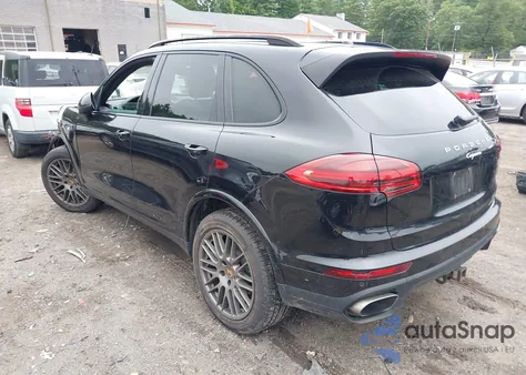 2017 Porsche Cayenne Platinum Edition z USA, uszkodzony, nr VIN WP1AA2A25HKA88944